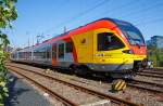   Der 3-teilige Stadler FLIRT 427 542 / 827 042 / 427 042 (94 80 0427 624-2 D-HEB / 94 80 0827 124-9 D-HEB / 94 80 0427 124-3 D-HEB) der HLB  (Hessischen Landesbahn) rangiert am 11.07.2015 beim Hbf