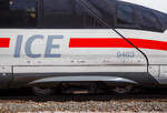 Detailbild von einem Bombardier Flexx Eco 5101 Laufdrehgestell mit windschnittiger Verkleidung des dreizehnteiligen ICE 4 - Tz 9463, hier Steuerwagen 93 80 0812 063-7 D-DB der Gattung Apmzf 0812.0