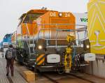   Die BASF DE 24 (92 80 4185 003-5 D-BASF) der BASF SE in Ludwigshafen, eine Vossloh DE 18, wurde am 26.09.2014 auf dem Freigel�nde auf der Inno Trans 2014 in Berlin pr�sentiert.