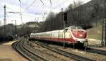 601 Alpen-See-Express f�hrt durch Geislingen-West in Richtung Dortmund am 14.03.1982.