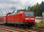   Die 146 002 (91 80 6146 002-1 D-DB) der DB Regio NRW verl�sst am 31.08.2020, mit dem RE 9 (rsx - Rhein-Sieg-Express) Siegen - K�ln - Aachen, den Bahnhof Betzdorf (Sieg).