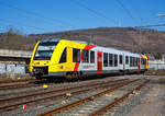 Der VT 505 (95 80 1648 105-2 D-HEB / 95 80 1648 605-1 D-HEB), ein Alstom Coradia LINT 41 der neuen Generation / neue Kopfform, der HLB (Hessische Landesbahn GmbH) fährt am 24.03.2021, RB 93