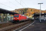 Nach langer Enthaltsamkeit konnte ich am 22 November 2023 endlich mal wieder Güterzüge auf den Siegstrecke ablichten, hier fährt die 185 265-6 (91 80 6185 265-6 D-DB) der DB Cargo mit
