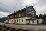 Das Empfangsgeb�ude des Bahnhof Cranzahl am 26 August 2013.