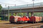   Die 265 011-7 (92 80 1265 011-7 D-DB), eine Voith Gravita 15L BB der DB Schenker Rail Deutschland AG, abgestellt am 23.08.2015 im Güterbahnhof Kreuztal.