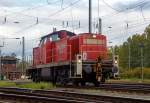   Die 296 052-4 (98 80 3296 052-4 D-DB) der DB Schenker Rail, ex 290 052-0, ex DB V 90 052, rangiert am 07.10.2015 im Rangierbahnhof Köln-Gremberg.