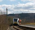Nachschu�: Dieseltriebwagen 648 202 / 702 (Alstom Coradia LINT 41) der DreiL�nderBahn als RB 95 (Dillenburg-Siegen-Au/Sieg), hat am 04.02.2012 den Bahnhof Haiger verlassen und f�hrt weiter auf der