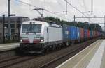 RTB 193 598 schleppt ein KLV durch Tilburg-Reeshof am 4 August 2021 -die Sonne hatte keine Lust mehr, dabei zu sein.