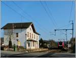 Unser  Heimatbahnhof  Wilwerwiltz mit dem IR 3741 Troisvierges - Luxembourg am Bahnsteig.