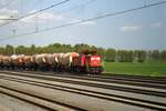 Kalkzug mit 6519 treft am 24 April 2019 in Lage Zwaluwe ein.