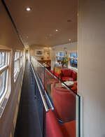 Innenraum/Interieur des Salonwagen Königin Beatrix Sr 10, NL-NS 61 84 89-70 003-8, vom königlichen Zug „Koninklijke Trein“ (Hofzug) am 24.