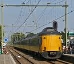 Doopeltraktion 4236 mit 4083 ICMm Koploper verl�sst den Bahnhof von Etten-Leur in Richtung Breda - Zwolle. 30.08.2019 (Jeanny)
