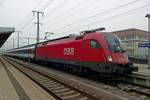 ÖBB 1016 042 steht am 3 Januar 2020 in Singen (Hohentwiel).