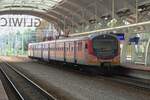 PolRegio EN57-2027 verlässt Gliwice am 24 Augustus 2021.