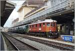 Der  L'Association 141R568  Extrazug Train Chasse mit der ex BLS Ae 6/8 N° 205 beim Halt in Lausanne.

14. Oktober 2023