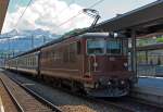 BLS Re 4/4 - 192  Spiez  (Re 425) mit einem Regionalzug im Bahnhof Spiez am 28.05.2012.