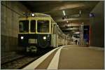 Der LEB Schnellzug 49 mit Bt, B und schiebendem Be 4/4 N� 27 in Lausanne Flon.