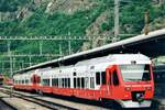 NINA 525 512 steht am 20 Mai 2006 abfahrtbereit in Brig.