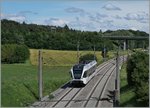 Ein GTW RABe 526 erreicht als S 22 nach Jestetten den Halt Bietingen.